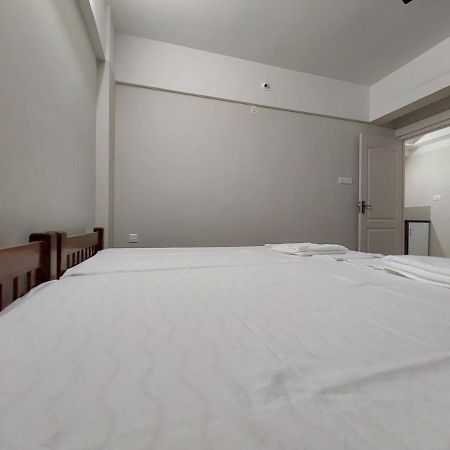 Hotel Mannat Residence Thiruvananthapuram Extérieur photo