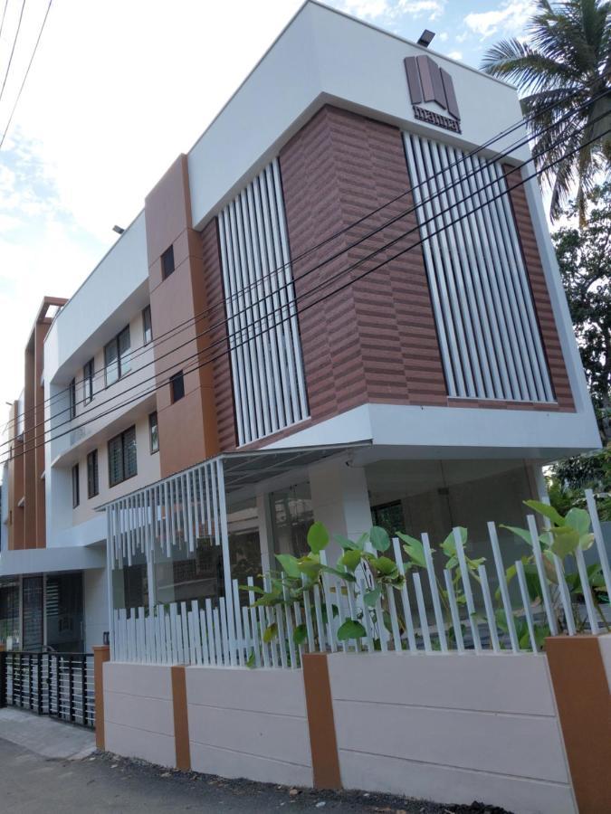 Hotel Mannat Residence Thiruvananthapuram Extérieur photo