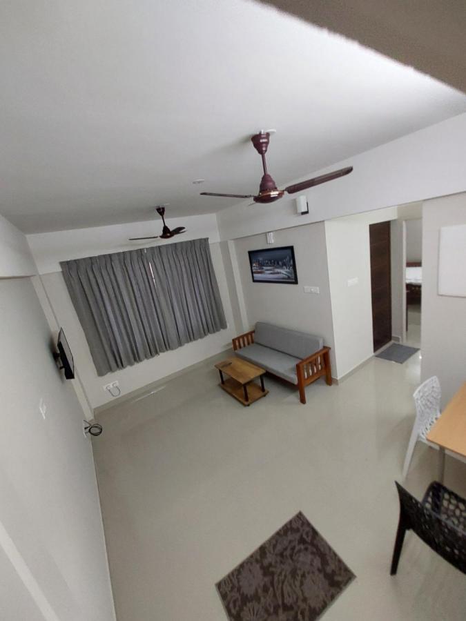 Hotel Mannat Residence Thiruvananthapuram Extérieur photo